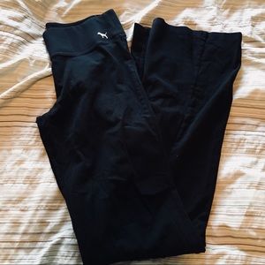 PINK VICTORIAS SECRET YOGA PANTS